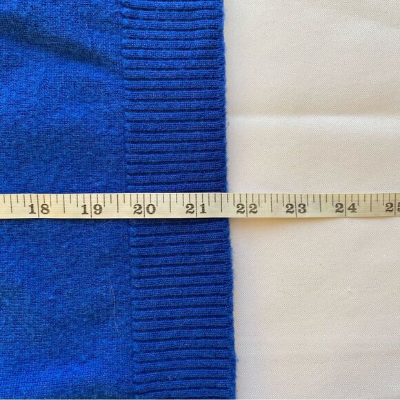 Vintage Pendleton Blue Virgin Wool Winter Ready Turtleneck Sweater Size Medium - Picture 14 of 14